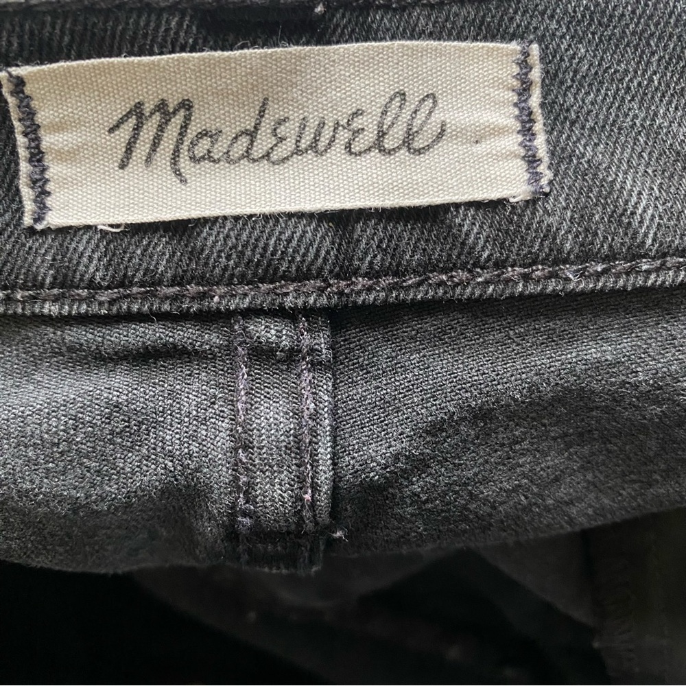 Madewell High-Rise Denim Shorts in Lunar Wash - Picture 12 of 12
